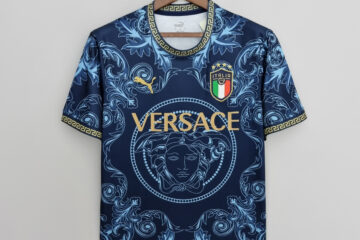 Italia 2022 versace