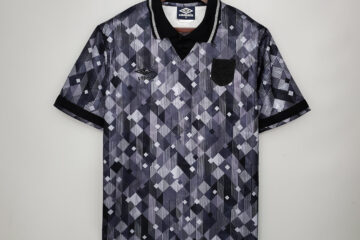 Inglaterra 1990 visitante