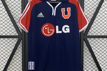 Club Universidad de Chile 01/02