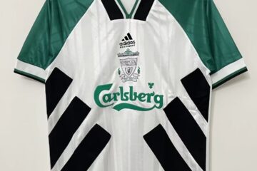 Liverpool 93/95 visitante