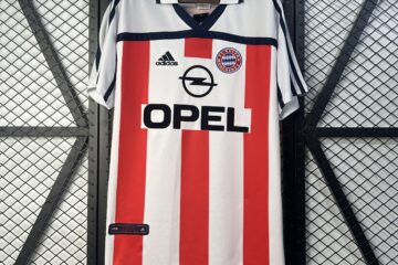 Bayern Munich 00/02 visitante
